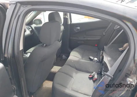 2008 Pontiac Grand Prix z USA, uszkodzony, nr VIN 2G2WP552081138932